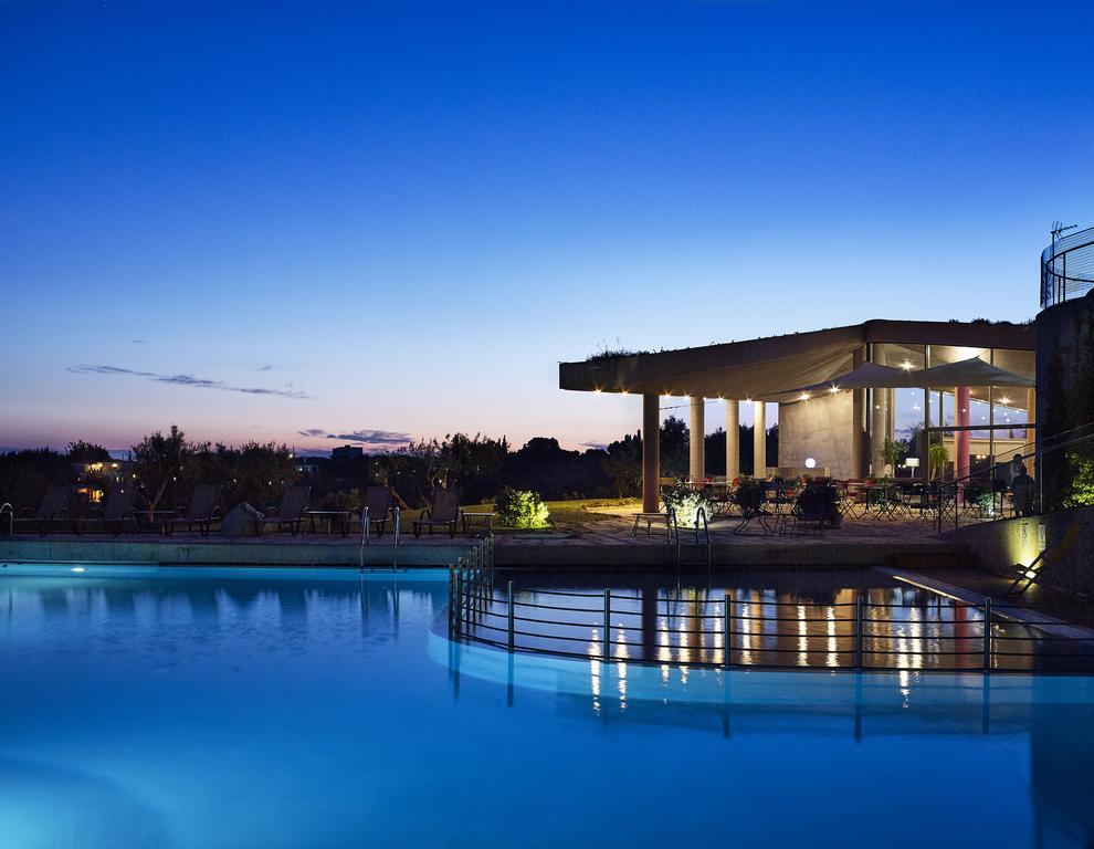 Leivatho Hotel Svoronata Exterior foto